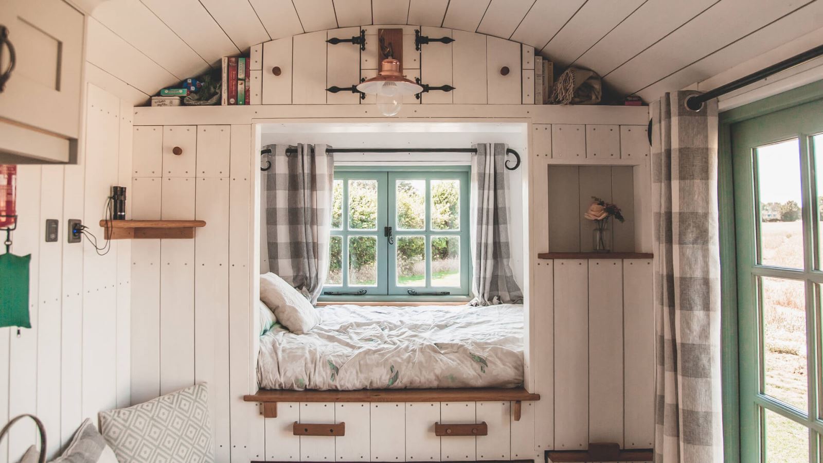 Hedingham Huts interior